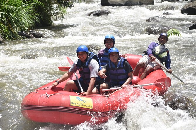 The Best Ayung River Rafting Adventure in Ubud - Lunch buffet of Indonesian specialties: fuel that keeps the trip fun