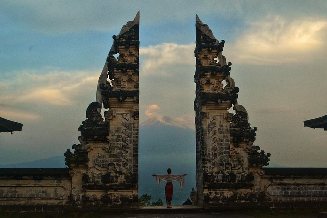 The Gates of Heaven Lempuyang Tours All Inclusive - Guides, drivers, and the small things that keep the day smooth