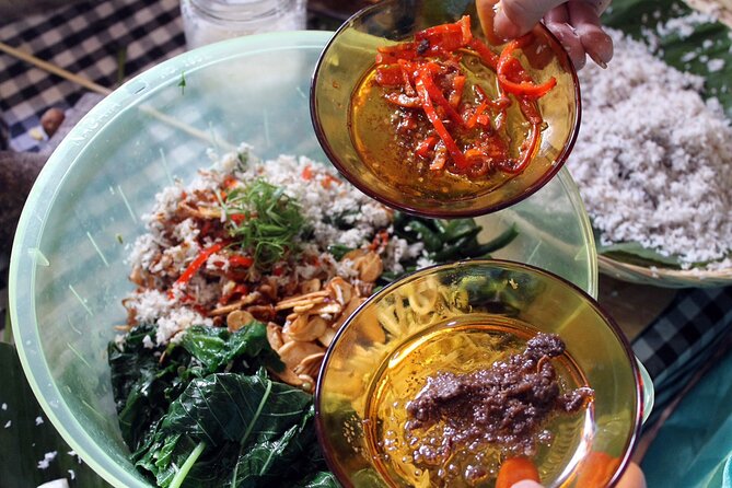 Traditional Balinese Home Dining Experience in Ubud with Putu - Price and value: $76 for a real meal with drinks and transport