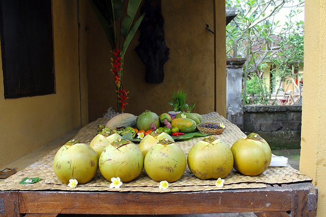 Traditional Balinese Home Dining Experience in Ubud with Putu - Tips to get the most from your meal with Putu