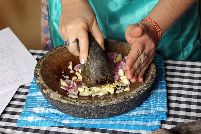 Traditional Balinese Home Dining Experience in Ubud with Putu - What you’ll eat: sambal fish, gado gado, pepes, and sweet finales