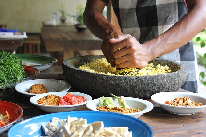 Traditional Balinese Meal in Ubud in Dewa's Family Village Home - Key takeaways before you go