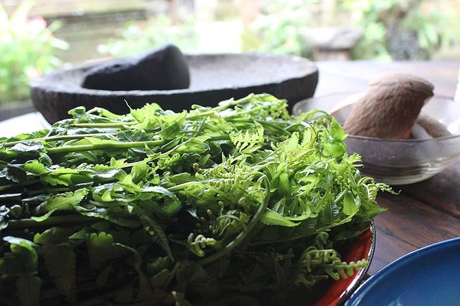 Traditional Balinese Meal in Ubud in Dewa's Family Village Home - Cooking knowledge without a typical cooking class feel