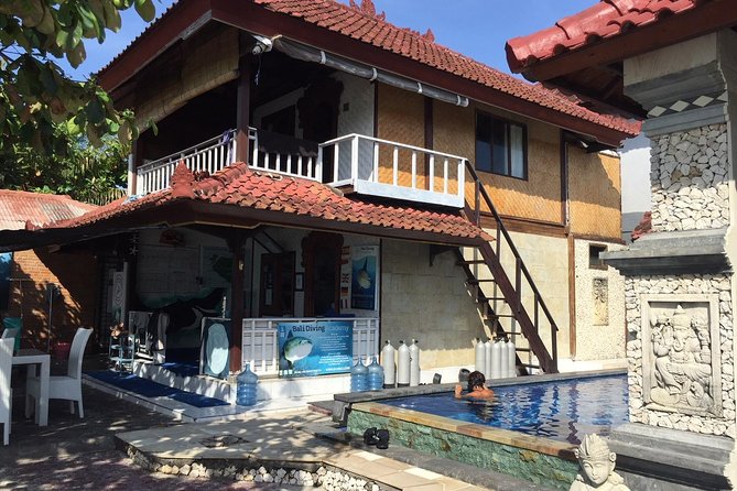 Try Diving in Nusa Lembongan - Penida. For beginners (with 2 ocean dives) - Who should book this try-scuba course (and who should go slower)