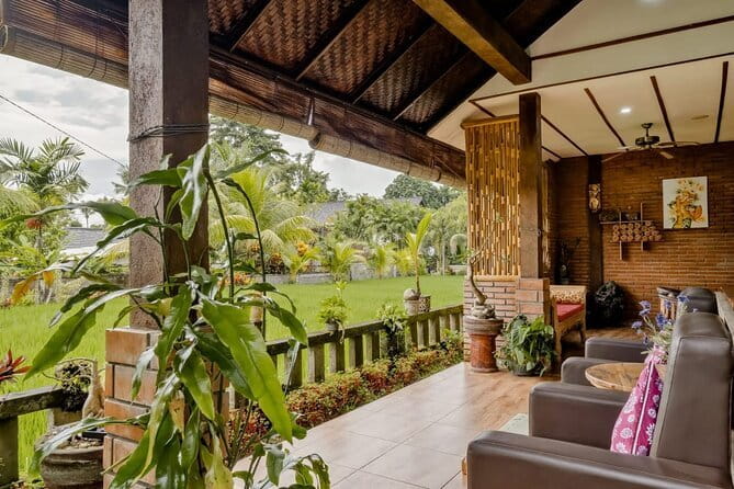Ubud Balinese Massage Scrub And Flower Bath Experience - The scrub, spice paste, and yogurt step: your skin’s reset sequence