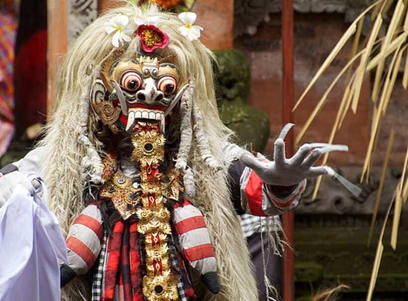 Ubud: Barong Dance and Keris Cultural Dance Show Tickets - Should You Book This Barong Dance and Keris Cultural Show Ticket?
