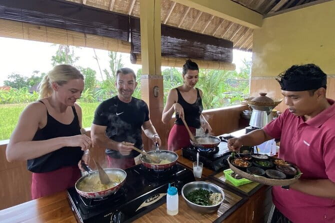 Ubud Cooking Class with Optional Market Visit Pickup Included - Market First: Your Balinese Ingredient Hunt in Ubud