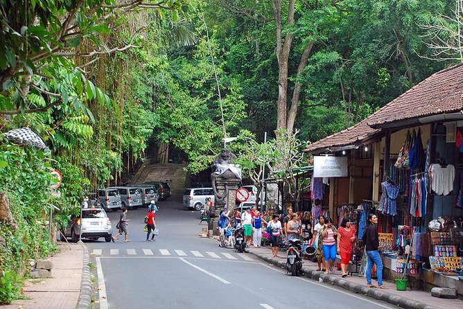 Ubud Eco Culture Cycling Exploration - Practical tips: dress, sun, and the uphill moments to expect