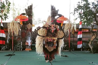 Ubud Excursion: Barong Dance, Art Villages, Nature, Temple and Waterfall - Stop 1: Sahadewa Barong Dance and Fire Dance in the morning