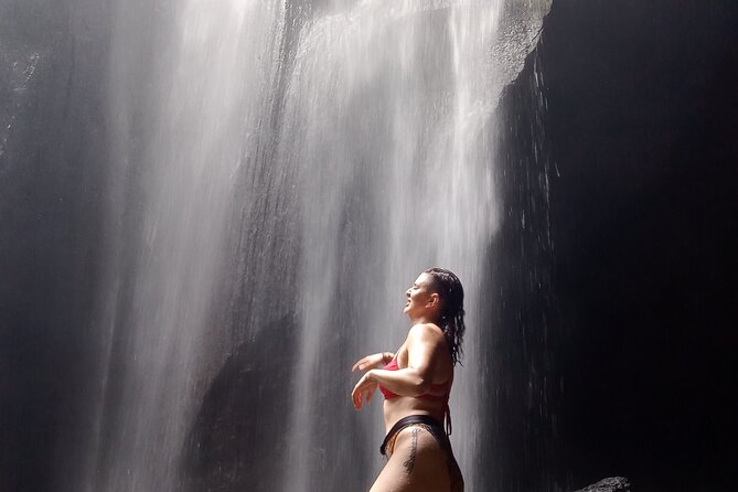 Ubud Hidden Gems Waterfalls and Private tour - Stop 3: Tegallalang Rice Terrace Walk with Photo and Video Help