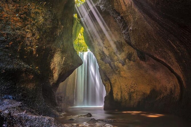 Ubud Hidden Waterfalls and Rice Terrace Tours - Stop 3: Tukad Cepung Waterfall for the Cave-Light Effect