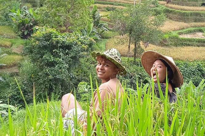 Ubud : Kintamani Downhill Cycling Tour with Lunch - Riding the downhill: how the easy route makes the scenery the main event