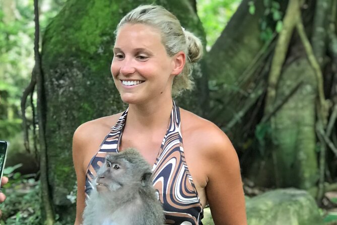 Ubud : Monkey Forest, Rice Terrace, Waterfall, Swing - Monkey Forest Sanctuary (Padangtegal): 12.5 hectares, 1 hour to wander