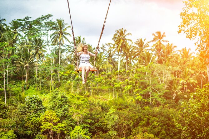 Ubud Private Tour: Monkey Forest - Tirta Empul Temple - Sacred Monkey Forest Sanctuary: carvings, a temple vibe, and monkey etiquette