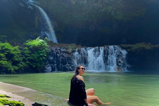UBUD Private Tour – Rice Terrace, Jungle Swing & Hidden Waterfall - Stop 3: Taman Sari Waterfall and its natural pool break