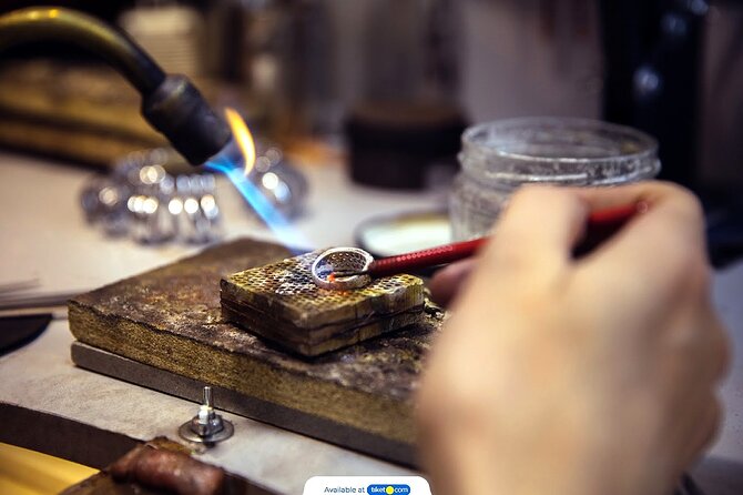 Ubud Silver Artistry Class: Create Unique Jewelry in Bali - Batuan Village: painting and stone carving, plus a chance for quiet photos