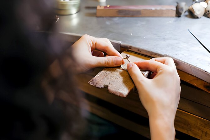 Ubud Silver Artistry Class: Create Unique Jewelry in Bali - Sok Wayah Silver Class: making your piece with expert guidance