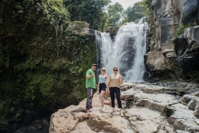 Ubud Small Group Tour: Monkey Forest, Tegalalang Rice Terraces and more - Tegenungan Waterfall: start with a cool-down and good views