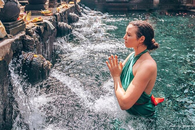 UBUD Spring Temple, Waterfall, Rice Terraces Private Tour - Tanah Lot sunset: the closing chapter of your Bali checklist