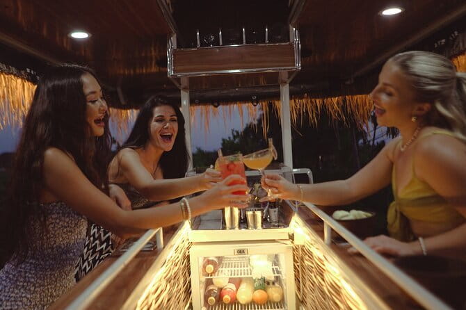 Ubud Sunset Mixology Tour by TikiBus - Getting on the TikiBus in Central Ubud