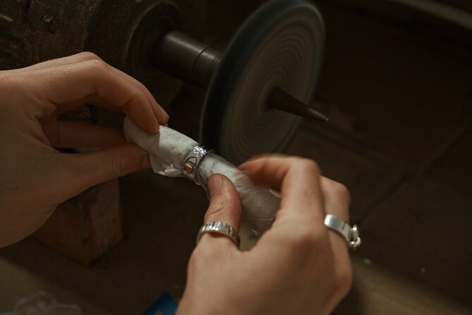 Ubud Town Center Silver Class - Create Your Own Silver Jewelry - Comfort, Access, and Practical Details That Help