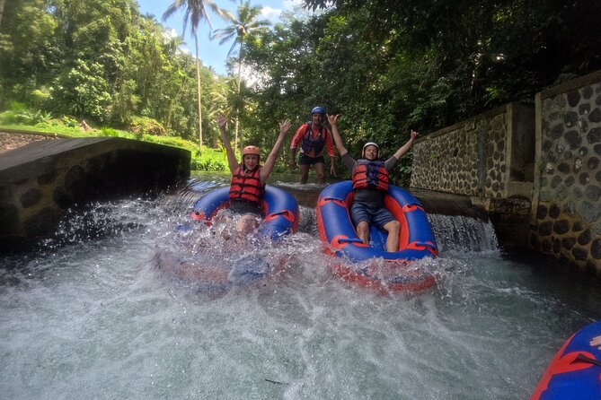Ubud Tubing Adventure Holy Spring Temple Private Guided Tour - Stop 3: Tampaksiring Tea, Coffee, and Green Village Views