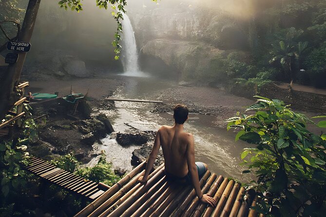 Ubud VW Safari Bali Tour - Volkswagen Classic Car Trip - Goa Gajah (Elephant Cave): archaeology you can actually visit