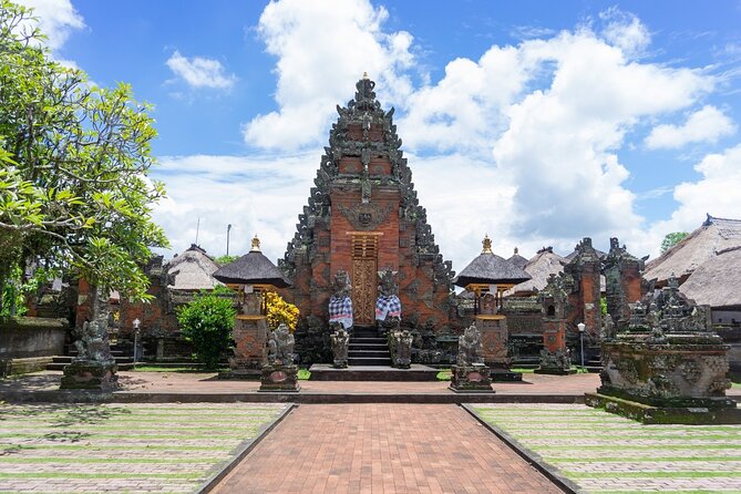 Ultimate Ubud Experience All Inclusive Private Day Tour - Tegalalang Rice Terrace: subak views and photo spots with context