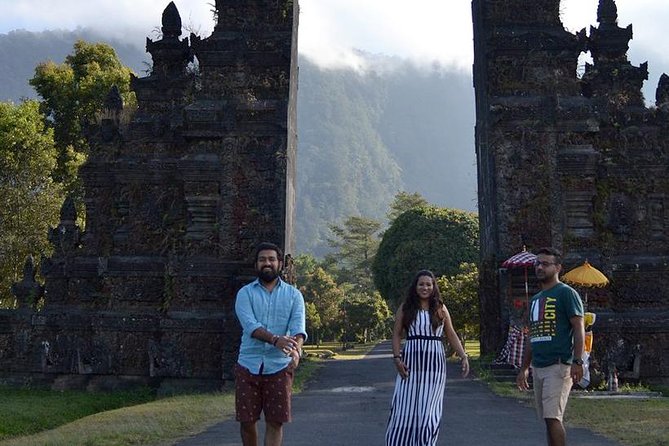 Ulun Danu Temple, Handara Gate, Wanagiri And Banyu Mala Waterfall - Timing, Pickup, and How to Plan Your Day Without Stress