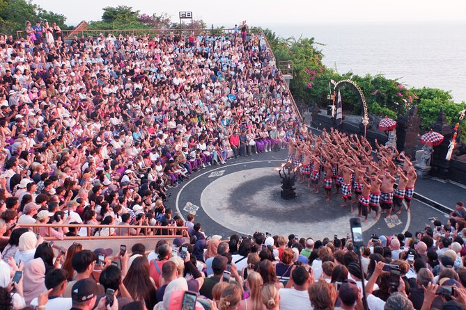 Uluwatu Kecak and Jimbaran Bay - Key things to know before you go