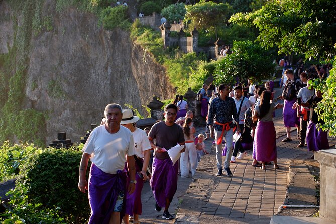 Uluwatu Kecak and Jimbaran Bay - Price and what you really get for $61.60
