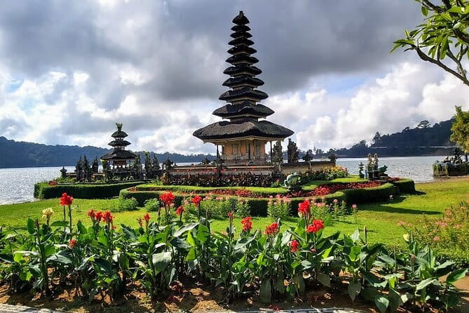 Uluwatu Kecak Tickets A Spectacular Show - Two Show Options: Plan Your Night Around Sunset