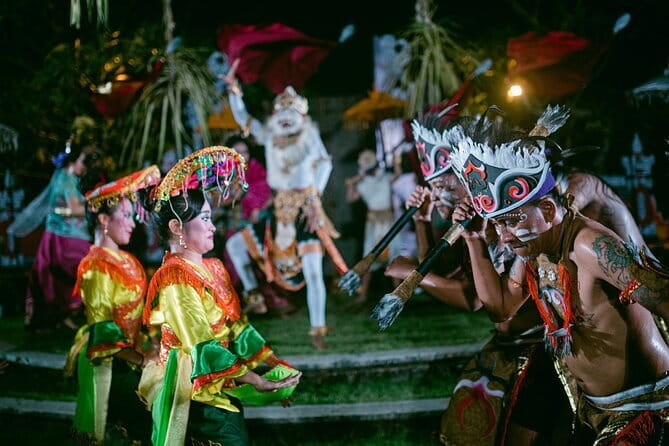 Uluwatu Kecak Tickets A Spectacular Show - Meeting Point and Ticket Pickup: Getting Seated Without a Slow Push