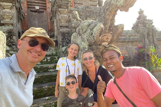 Uluwatu Surrounding: GWK- Padang Beach- Uluwatu Temple - Getting there: pickup, drop-off, and a smoother ride