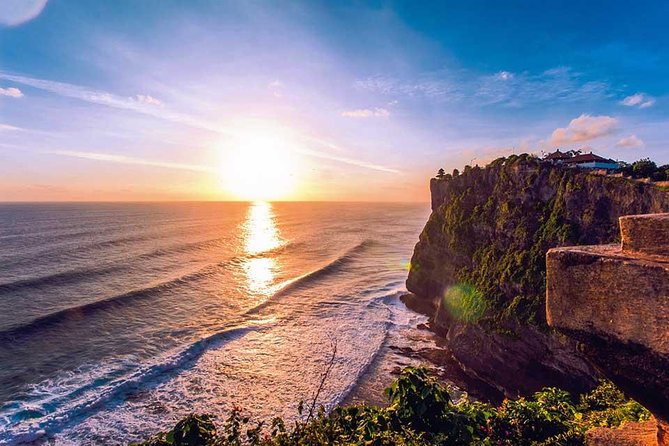 Uluwatu Surrounding: GWK- Padang Beach- Uluwatu Temple - Garuda Wisnu Kencana (GWK) Cultural Park: more than a photo stop