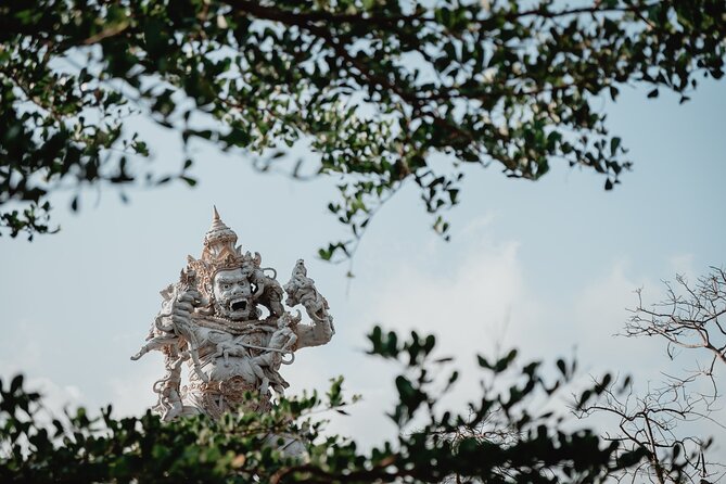 Uluwatu Temple Excursion - FREE WI-FI - Comfort and logistics: why the included transport matters