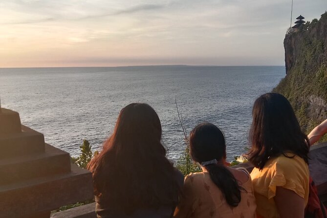 Uluwatu Temple Kecak Fire Dance Private Guided Tour - Private door-to-door transfers from Nusa Dua (and the Wi‑Fi perk)