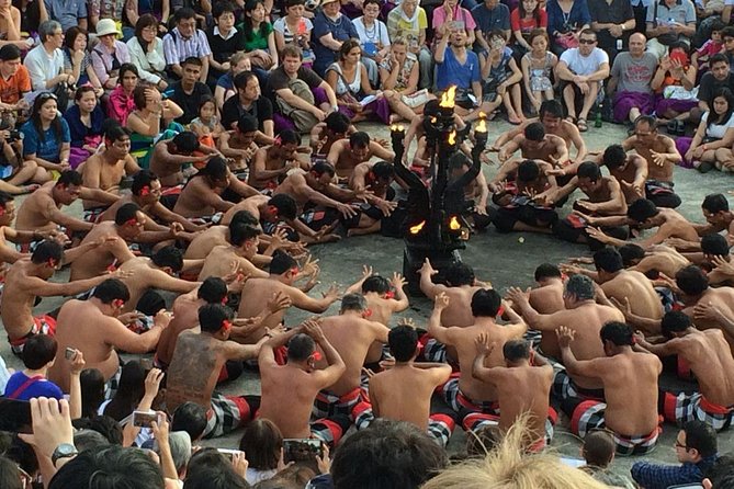 Uluwatu Temple & Kecak Fire Dance Show (Include All Tickets) - Uluwatu Temple on a 100m Cliff: Mpu Kuturan and Sea-God Vibes