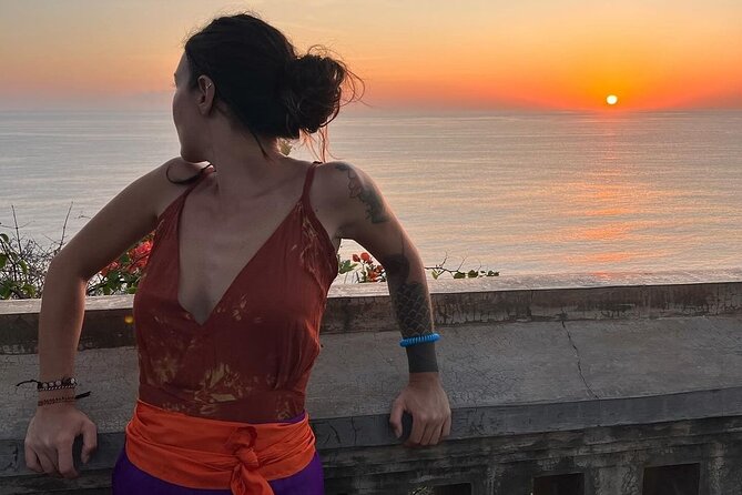 Uluwatu Temple Scenic Beaches and Fire Kecak Dance Tour - Padang Padang Beach: the beach-stop that balances photo time and walking
