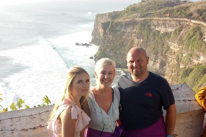 Uluwatu tour & Balinese kecak dance - Morning Pickup and the Nusa Dua Setup