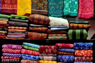 Well-Guided Local Textile Tour of Denpasar - Kumbasari Market: where you see batik, ikat, and weaving-focused shops