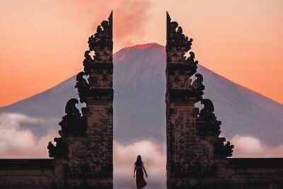️ Bali Instagram Tour: The Most Famous Spots (Private & All-Inclusive) - Tirta Gangga Water Palace: Balinese and Chinese Architecture Together