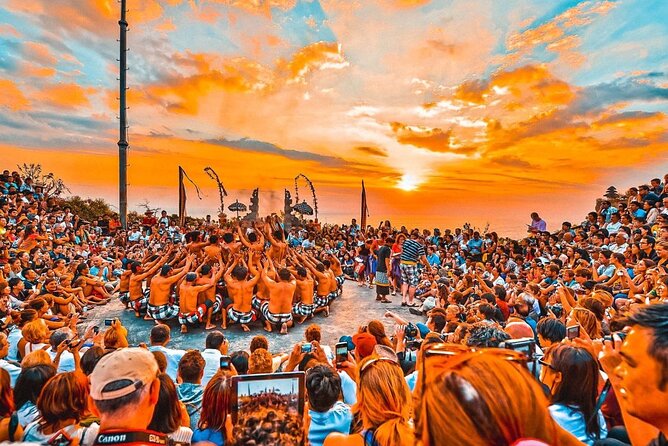 ️Uluwatu Temple Sunset & Kecak Fire Dance Tour - What Makes the Driver Matter More Than You Think